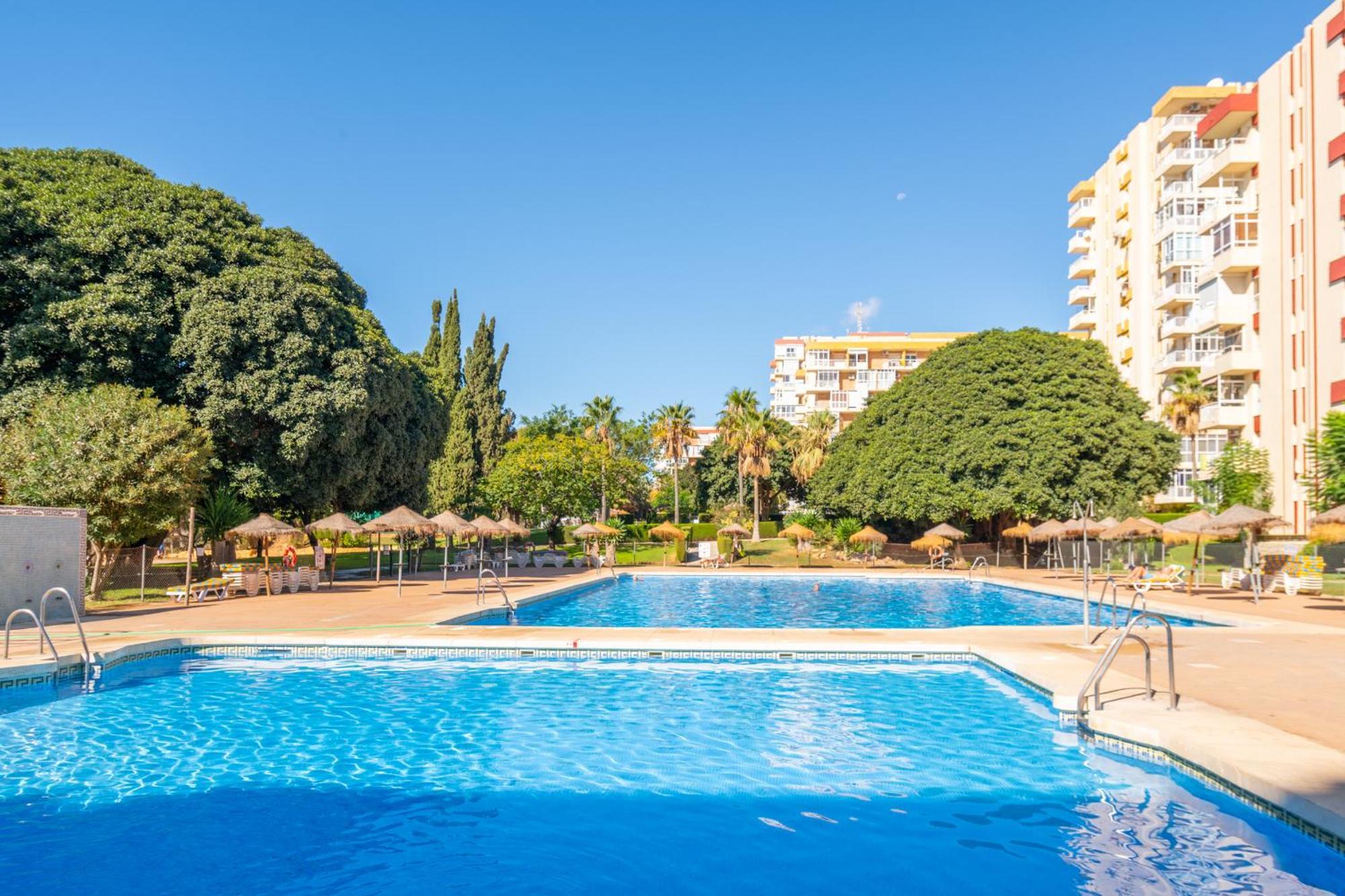 Hercules Pool & Beach Benalmádena Buitenkant foto